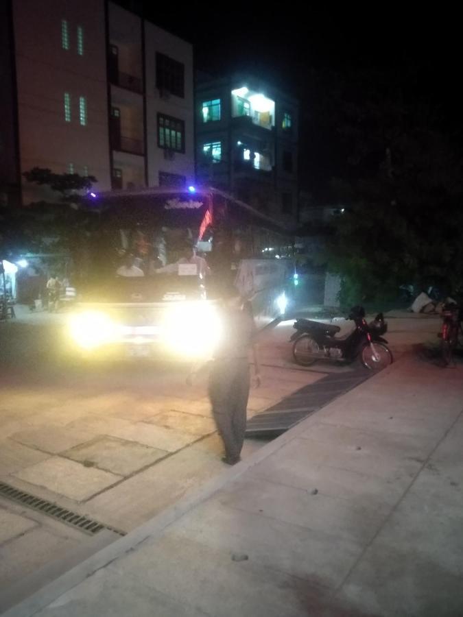 Mandalar May One Hotel 曼德勒 外观 照片
