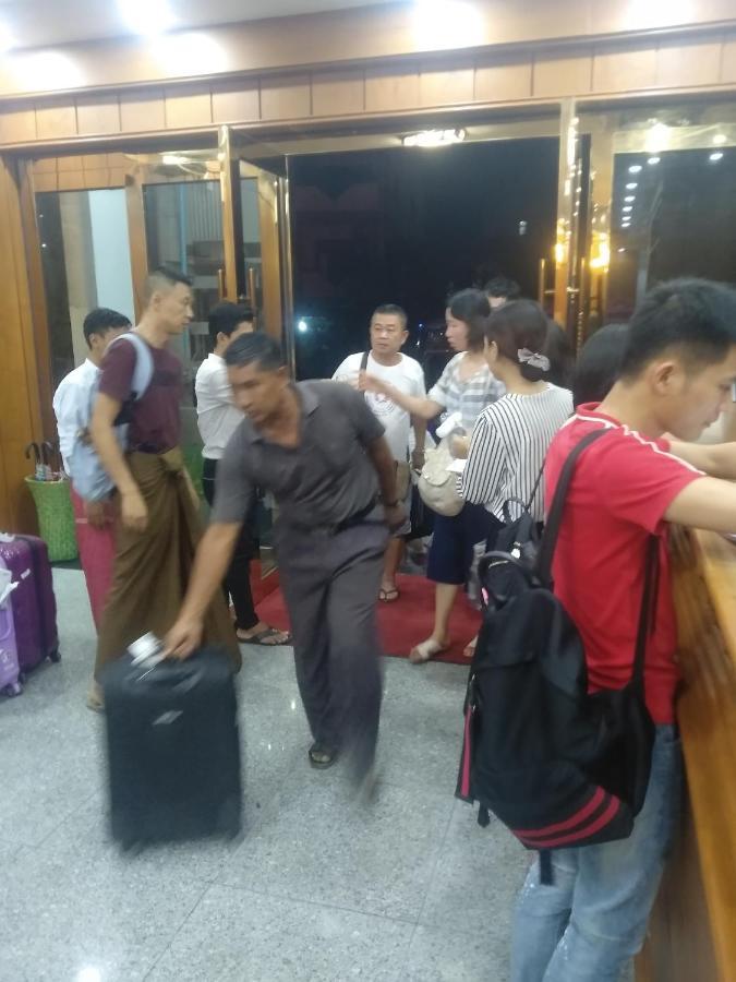 Mandalar May One Hotel 曼德勒 外观 照片